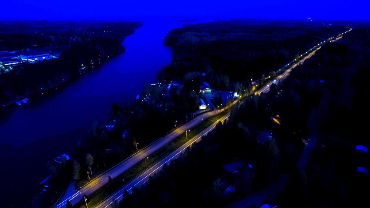 Mansikkaharju Holiday Camp Leppävirta Exteriér fotografie